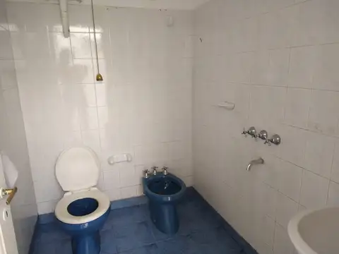CASA EN VENTA BARRIO YAPEYU - OPORTUNIDAD