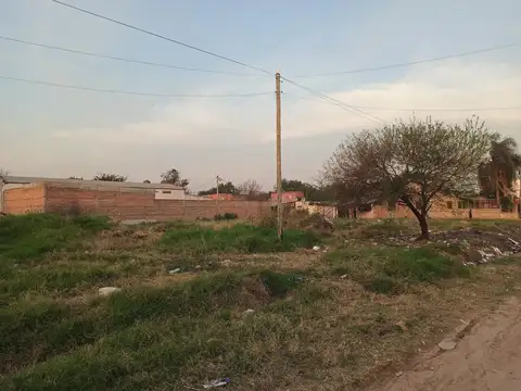 Vendo 2 Terrenos en Resistencia con título y planos