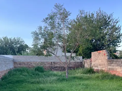 Casa 6 ambientes con 1 baño