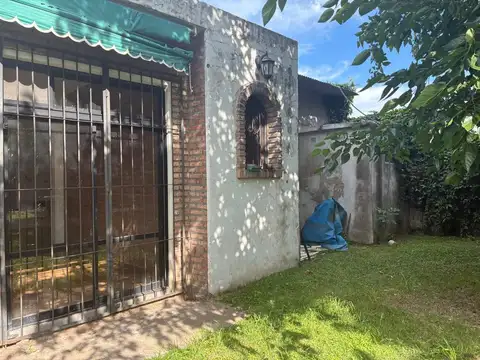 Depto Tipo Casa en Venta 56 años