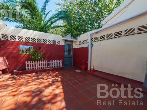 Depto Tipo Casa en Venta de 4 ambientes