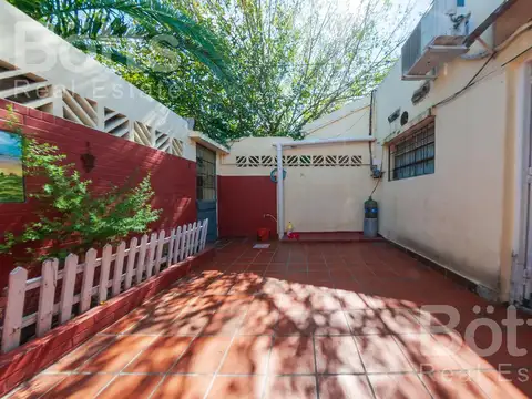 Depto Tipo Casa en Venta en Lanus Oeste, USD 53.000