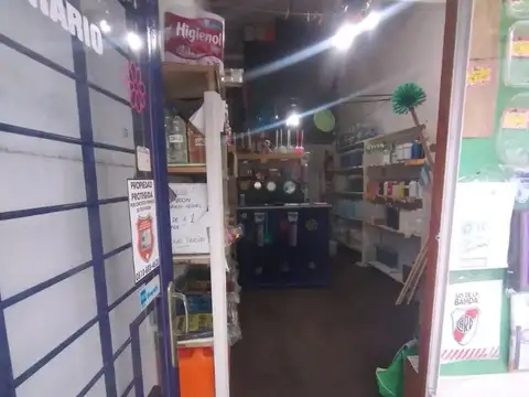 Local en Venta Via Pública