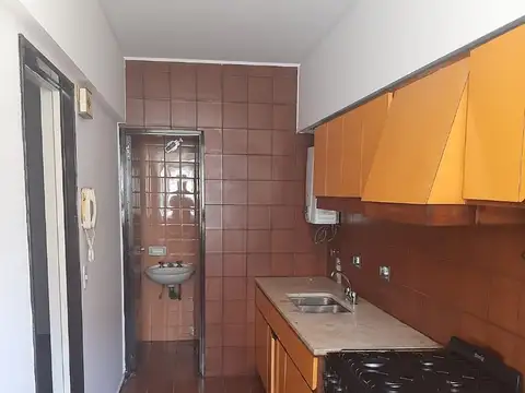 Juan Bautista Justo 400