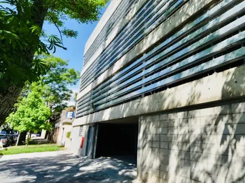 Cochera en venta - 15Mts2 - Quilmes