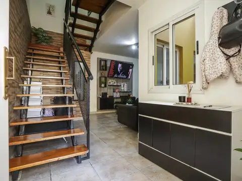 Depto Tipo Casa en Venta de 2 dormitorios