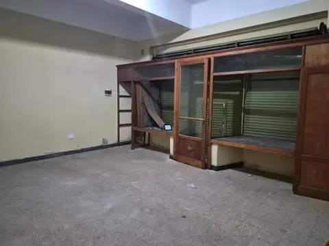 Local en Alquiler 45 años