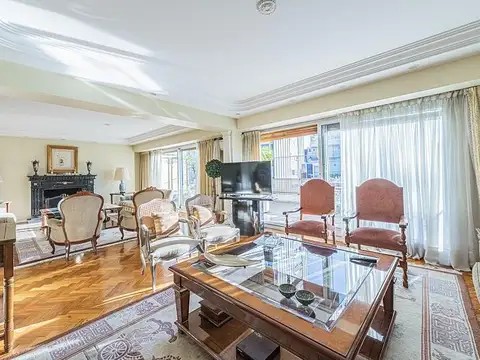 Departamento en Venta de 5 dormitorios