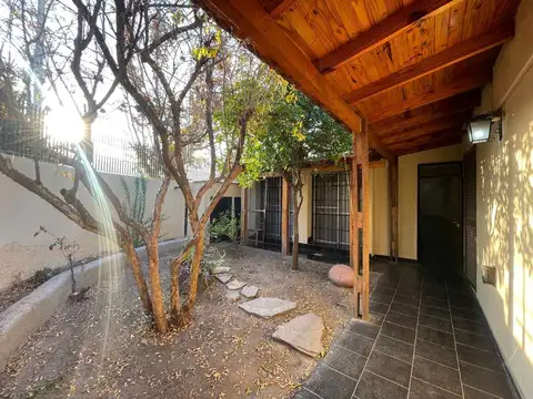 Casa en Venta en Godoy Cruz, USD 110.000