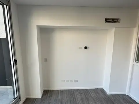 Oficina en Alquiler al Este