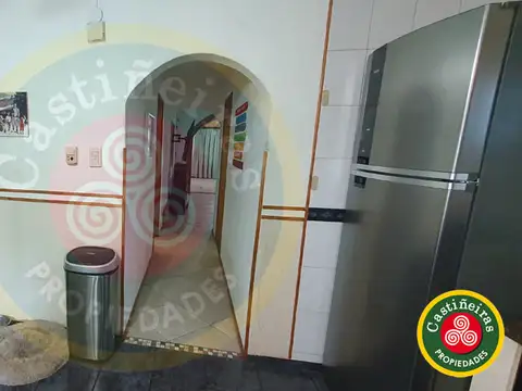 Venta - Casa - Excelente Ubicación - Cochera - Quincho - Parque Libre - Lote 8.66 X 39.13 - Permuta