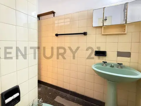 Diagonal Velez Sarfield 100, Piso 0