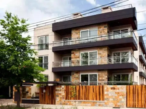 Cochera en venta en Martinez, San Isidro