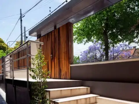 Avenida del Libertador  al 13600