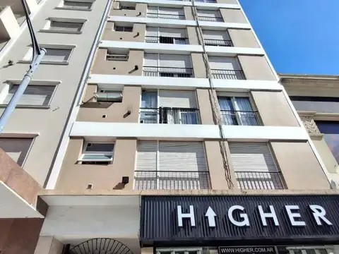 VENTA DEPTO 2 AMB AL CONTRAFRENTE MUY LUMINOSO!