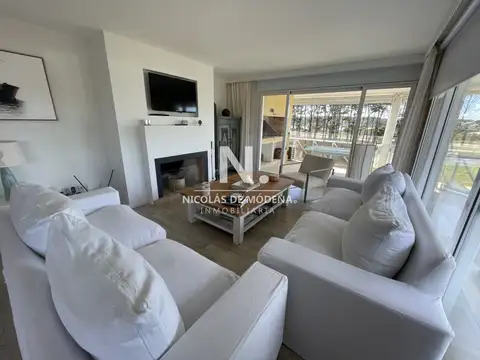 Departamento 4 ambientes con 3 baños