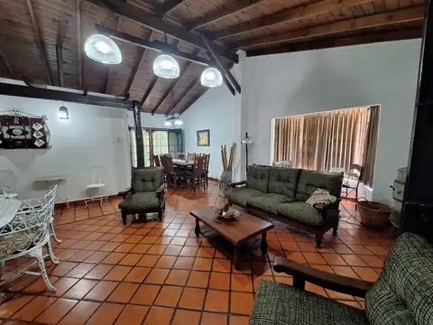 Quinta en Venta en Glew, USD 125.000