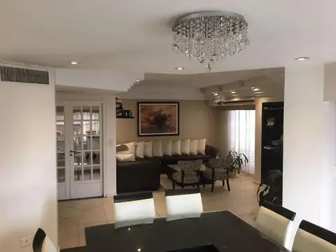 Departamento en Venta de 5 ambientes