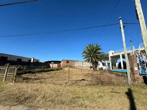 LOTE EN VENTA EN PERGAMINNO