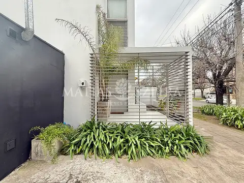 Ph - Venta - Argentina, Castelar - Sarmiento 2699