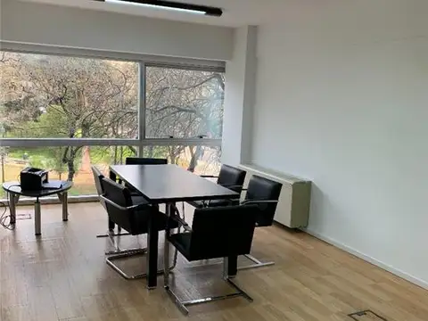 Oficina en Alquiler en Tribunales, USD 2.500