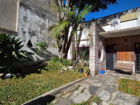 Casa en venta 7 ambientes en Mataderos - Oportunidad