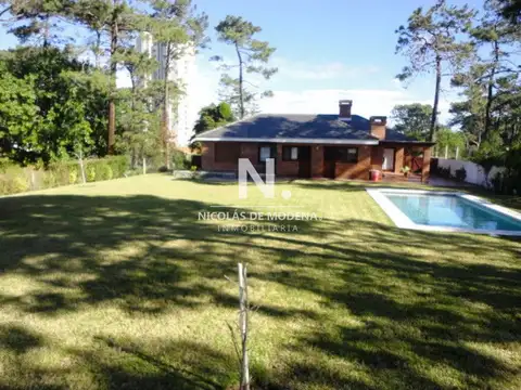 Casa en Venta de 4 dormitorios