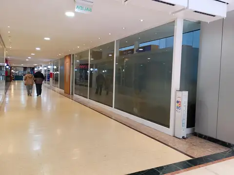 Local en Alquiler en Centro, $ 400.000