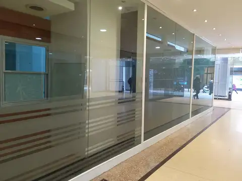 Local en Alquiler en Centro, $ 400.000