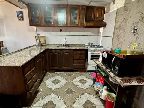 Oficina 3 ambientes con 1 baño