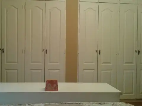 25 de Mayo 300, Piso 3