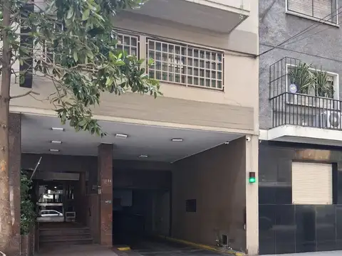 Presidente José Evaristo Uriburu 1200