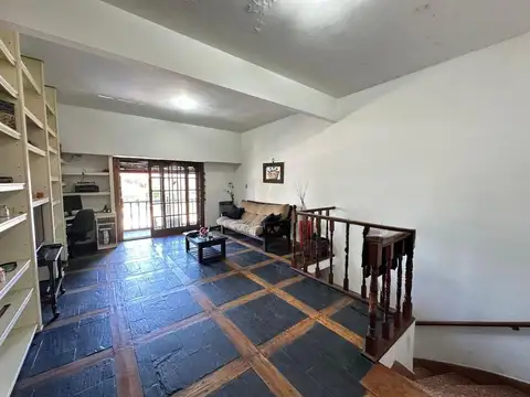 VENTA CASA 3 AMB C/LOCAL/COCHERA/TERRAZA WILDE