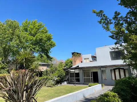 Country Ger Pueblo Esther