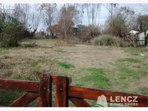 Calle 25 bis entre Av. Cervantes y calle de la Merced