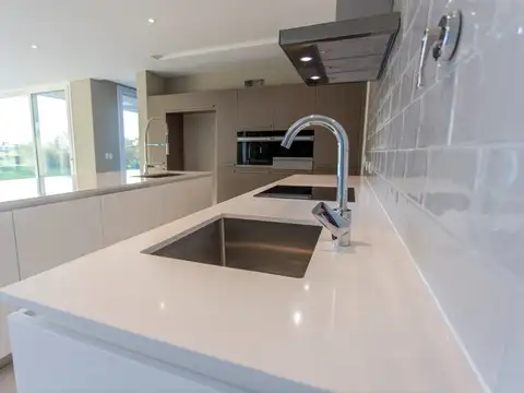 Casa  en Venta ubicado en El Golf, Nordelta, Tigre