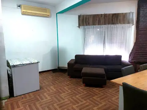 Depto Tipo Casa en Venta 25 años