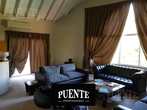 Casa 10 ambientes con 7 baños