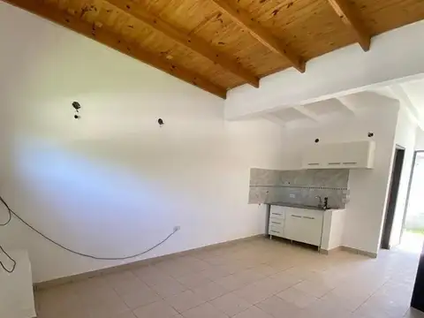 Depto Tipo Casa en Venta en City Bell, USD 45.000