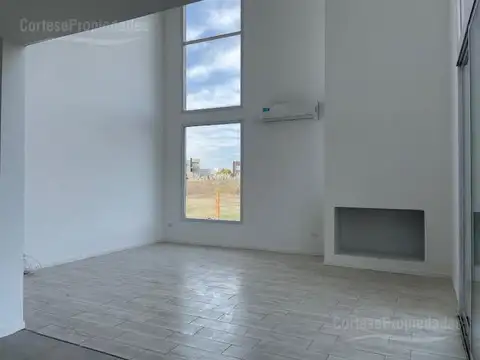 Casa en Venta en El Cantón - Barrio Puerto, USD 250.000