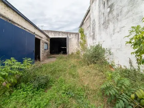 Av. Blas Parera 9500