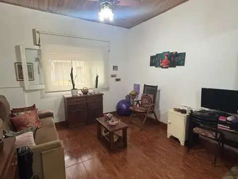 Depto Tipo Casa en Venta de 3 ambientes