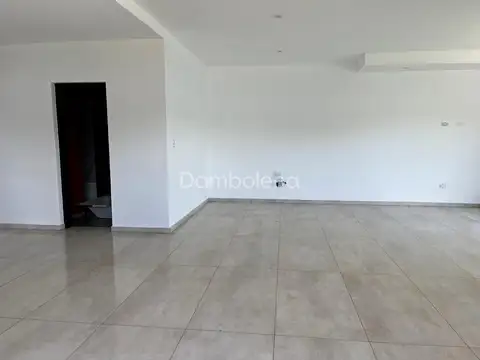 Casa Chalet  en Venta en Moreno, G.B.A. Zona Oeste, Argentina