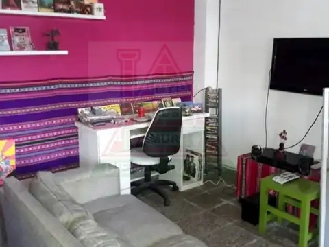 Nicolás Avellaneda 1400, Piso 1