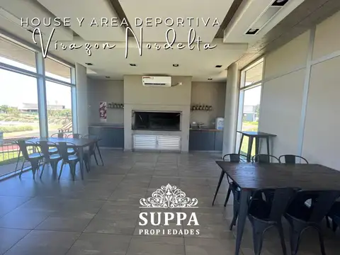 Casa en Venta con 4 cocheras