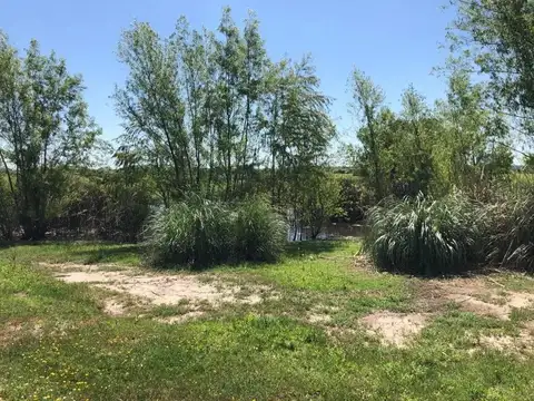 Terreno en Venta en El Cantón - Barrio Golf, USD 89.000