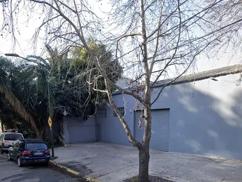 Depósito en doble altura bajo de San Isidro