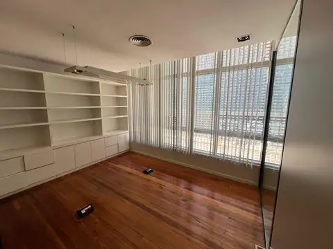 Oficina en Alquiler al Oeste