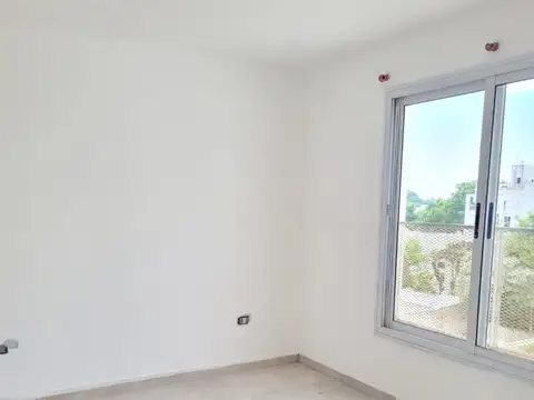 Departamento de dos dormitorios en zona Plaza Matheu