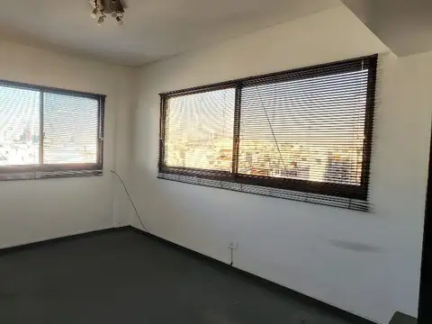 Oficina en Venta 40 años